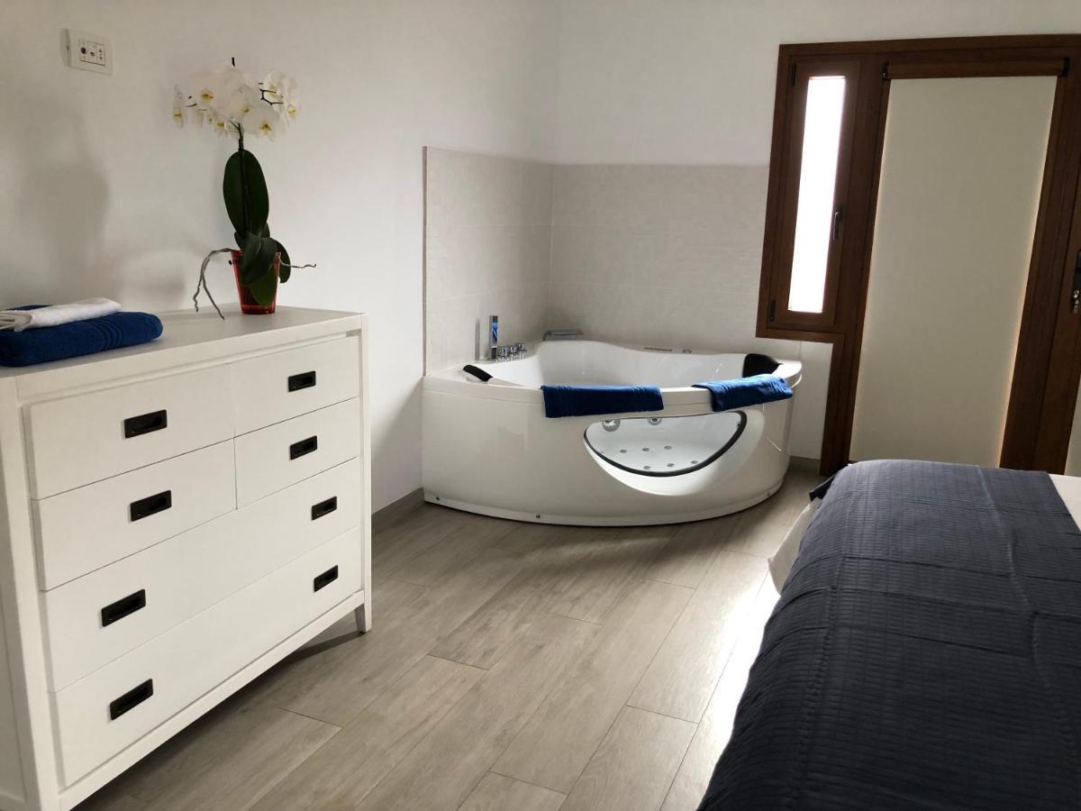 Vivienda Vacacional Agripina Echedo ภายนอก รูปภาพ